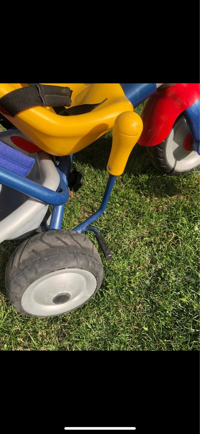 Triciclo infantil