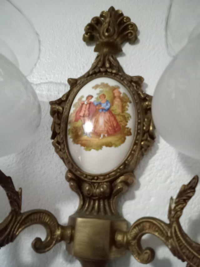 aplique antiguo con dibujos