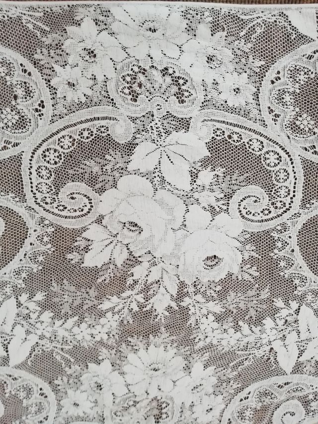 Antigua cortina panel, de encaje.