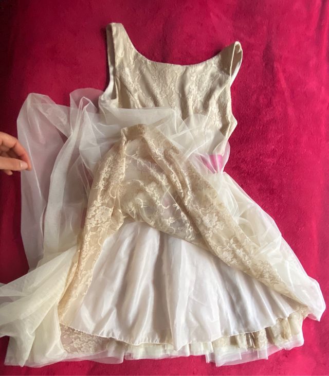 Vestido tul de fiesta talla 38 M con bordados