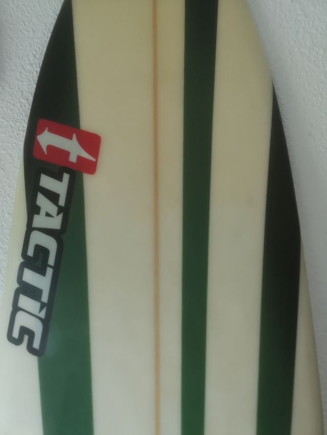 Tabla de surf evolutiva Tactic 7 pies de segunda mano por 250 EUR en