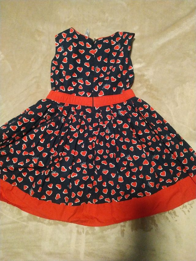 VESTIDO CEREMONIA EN AZUL CON CORAZONES. TALLA8