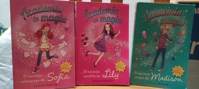 3 libros academia de magia