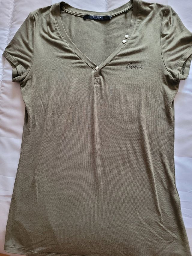 Camiseta Guess