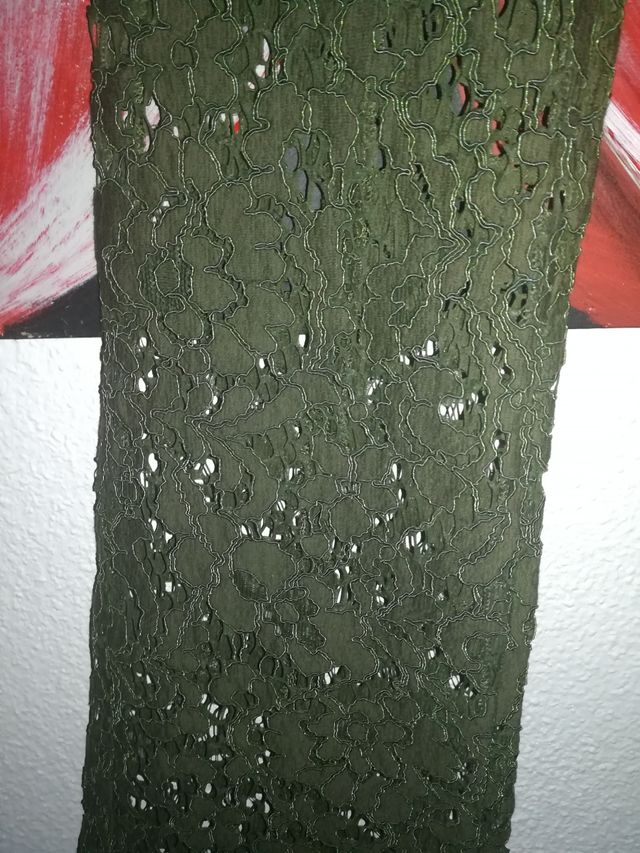 pantalón fluido bordados perforados Zara woman