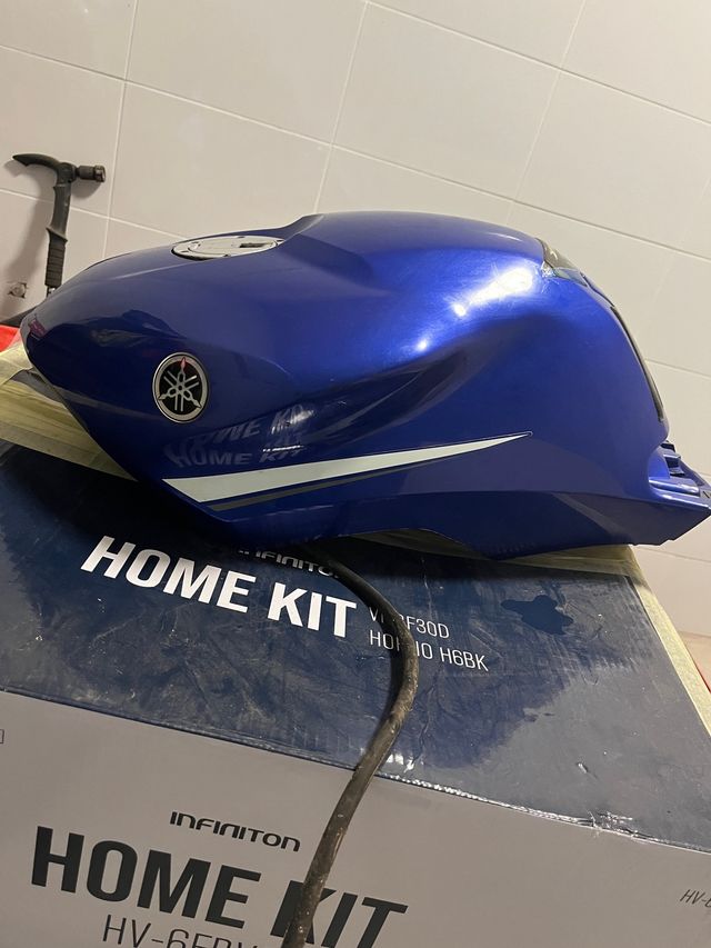 Depósito gasolina Yamaha tzr