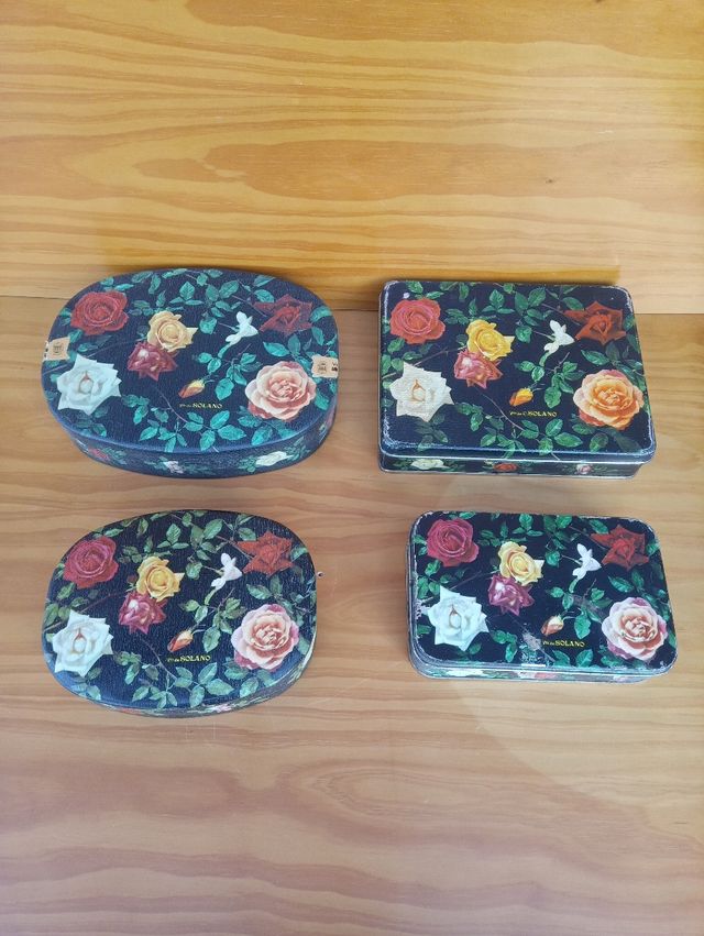 Cajas Latas Antiguas