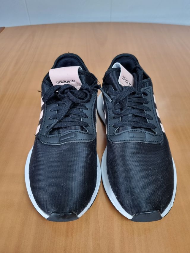 Zapatillas Adidas chica T.38.