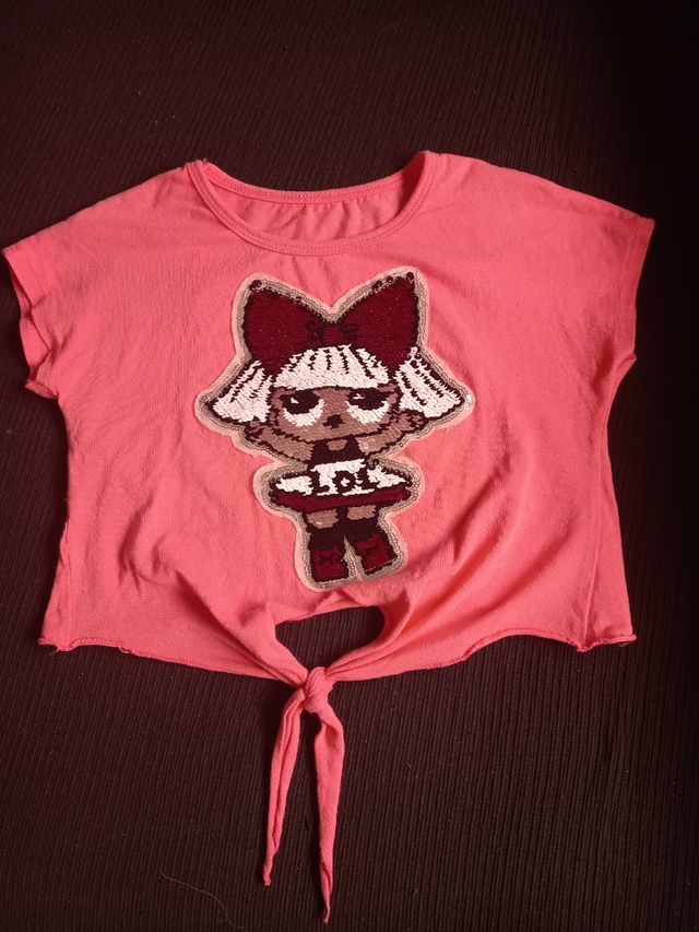 Camiseta Lol con nudo en cintura.5-7,8 a.
