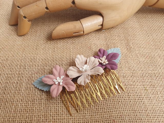 Peinecillo rosa empolvado beige y morado