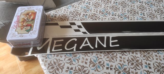 VINILOS LATERALES PARA RENAULT