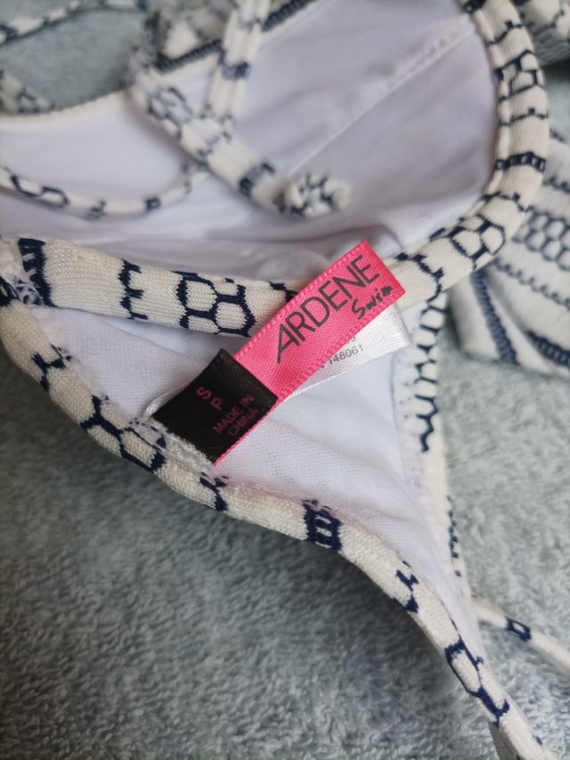 Top bikini mujer 95 Unno swim.