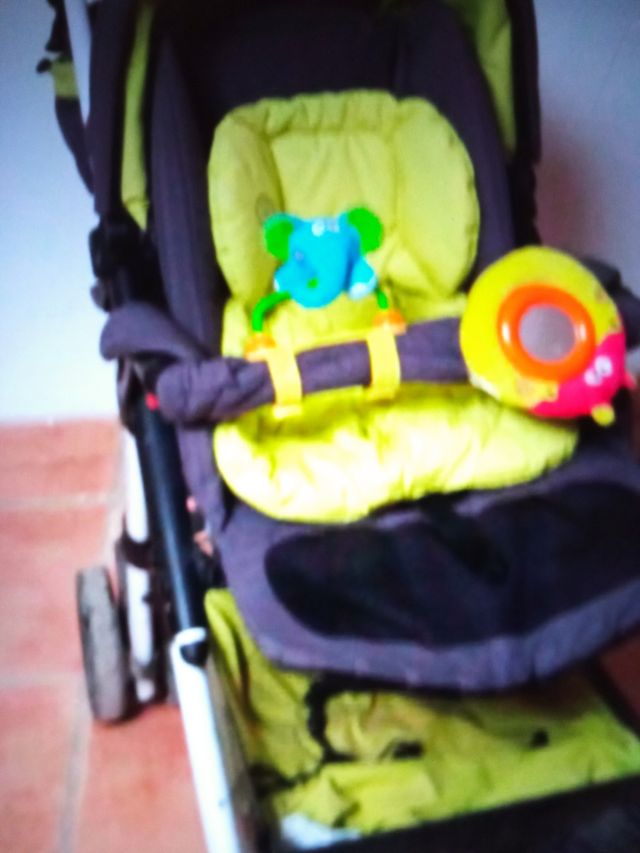 Carro bebé plegable