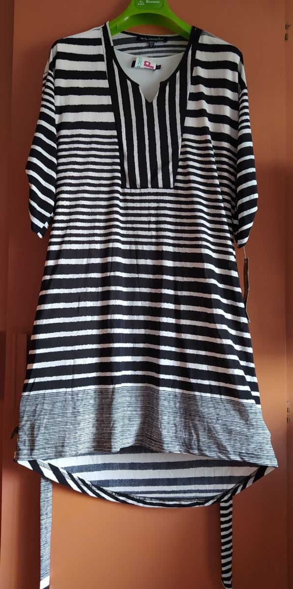 vestido blanco y negro