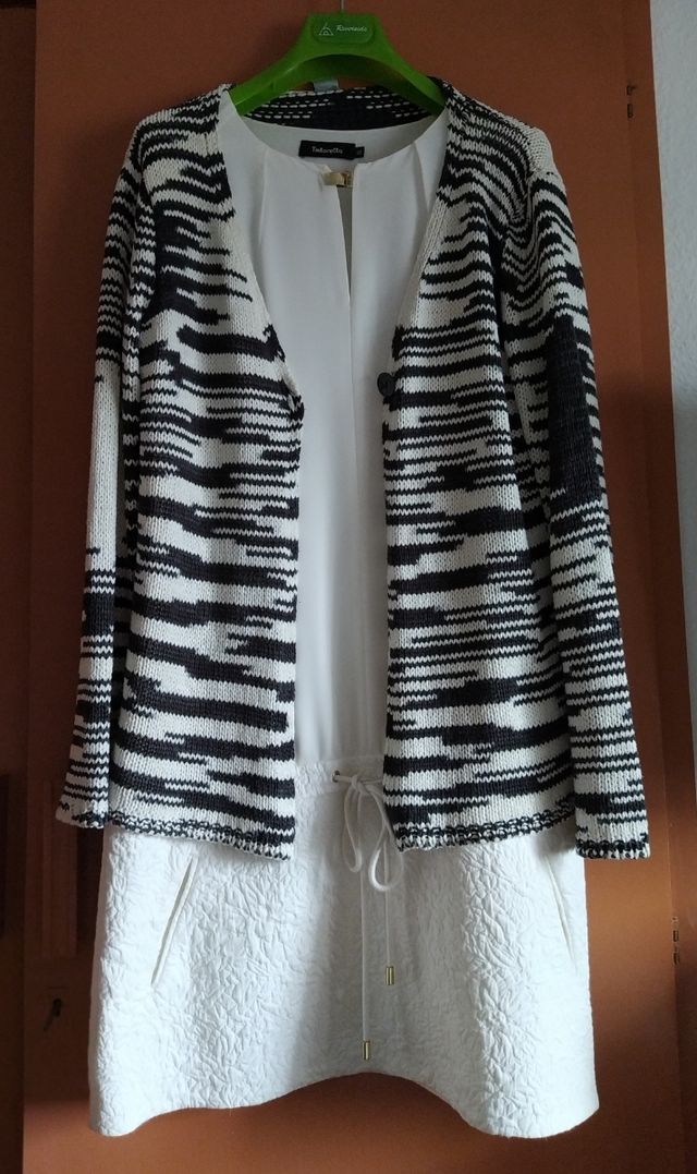 cárdigan blanco y negro