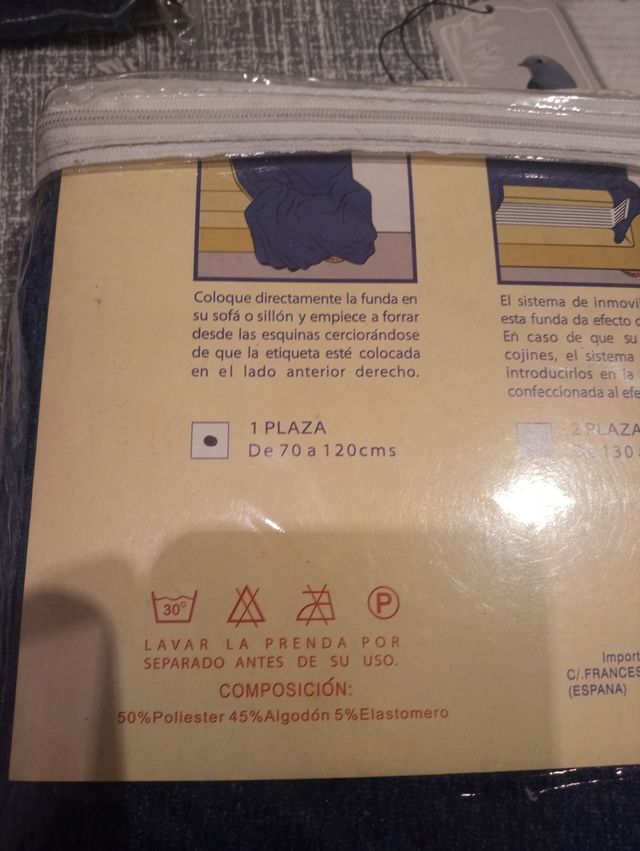 Lote fundasofá. de 2 plaza!y 4 asientos de silla