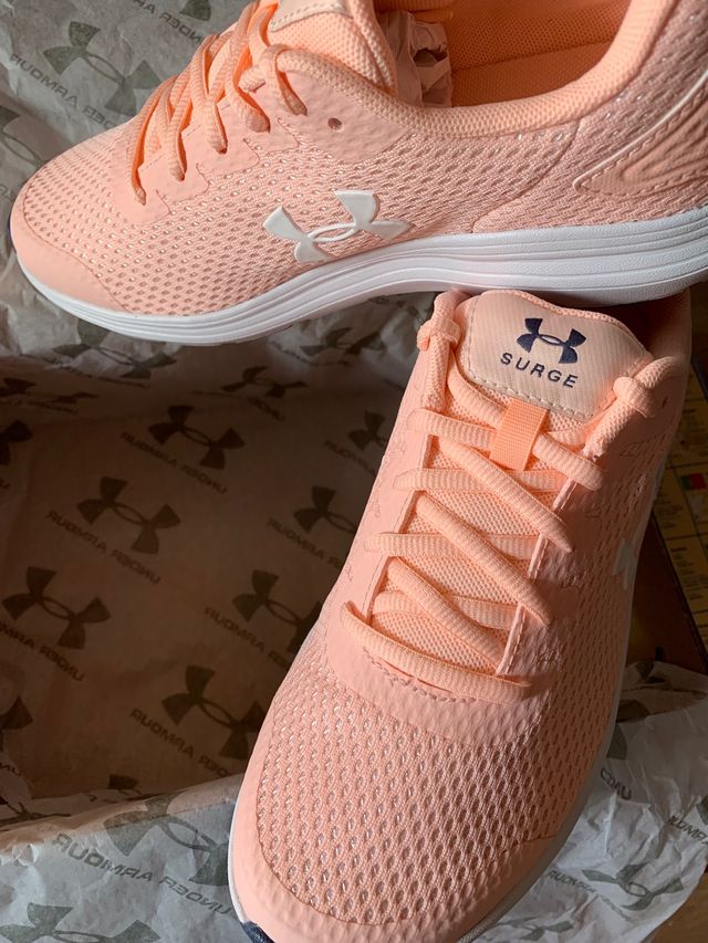Zapatillas mujer Under Armour T38,5