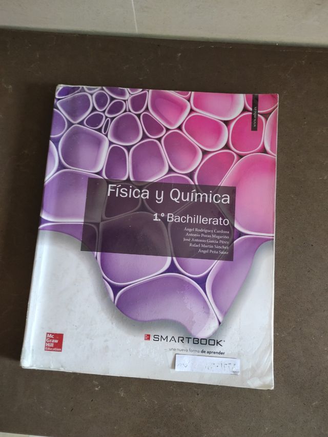 FÍSICA Y QUÍMICA. 1 bachillerato. MC Graw Hill. de segunda mano por 6 EUR en Salamanca en WALLAPOP