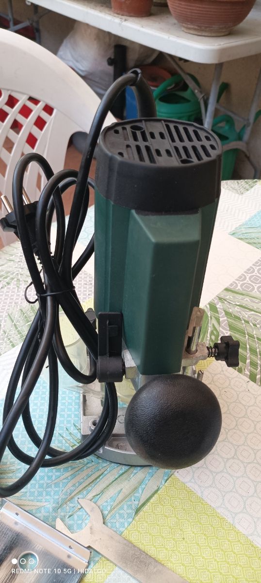 vendo fresadora de madera 850w