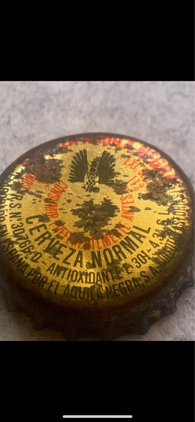 Lote 3 Chapas  el aguila antiguas