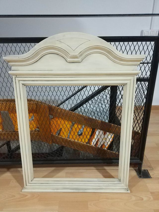 Marco de madera para espejo o cuadro