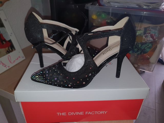 Zapato salón sin estrenar 