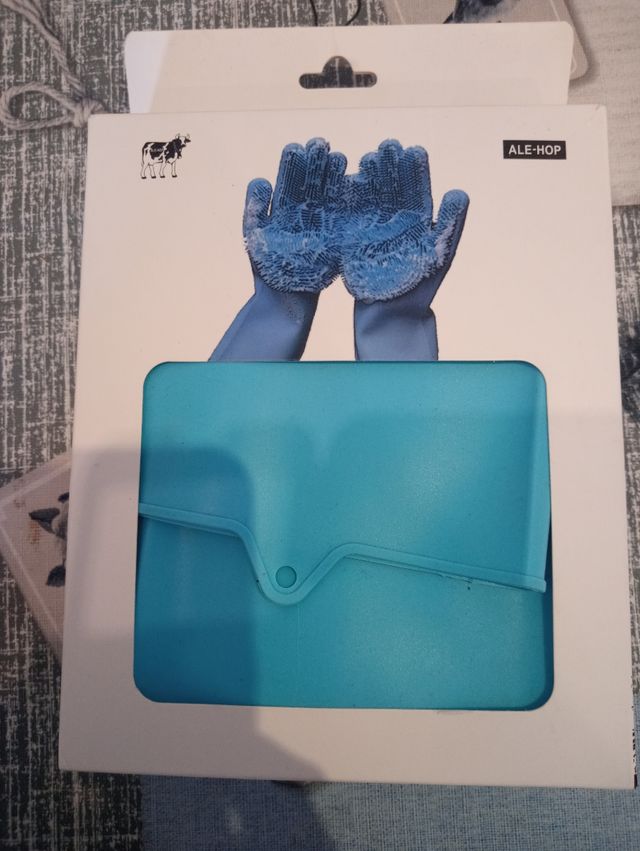 guantes de silicona nuevos