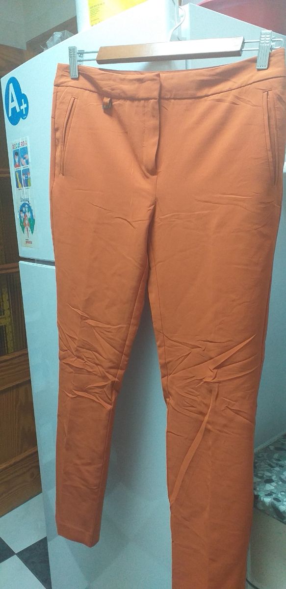 PANTALON ADRIANNA PAPELL