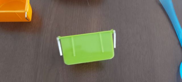 espatula limpia jaula y comedero