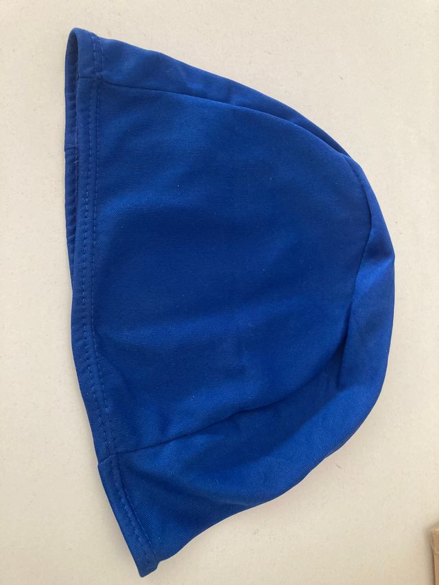Gorro de piscina azul