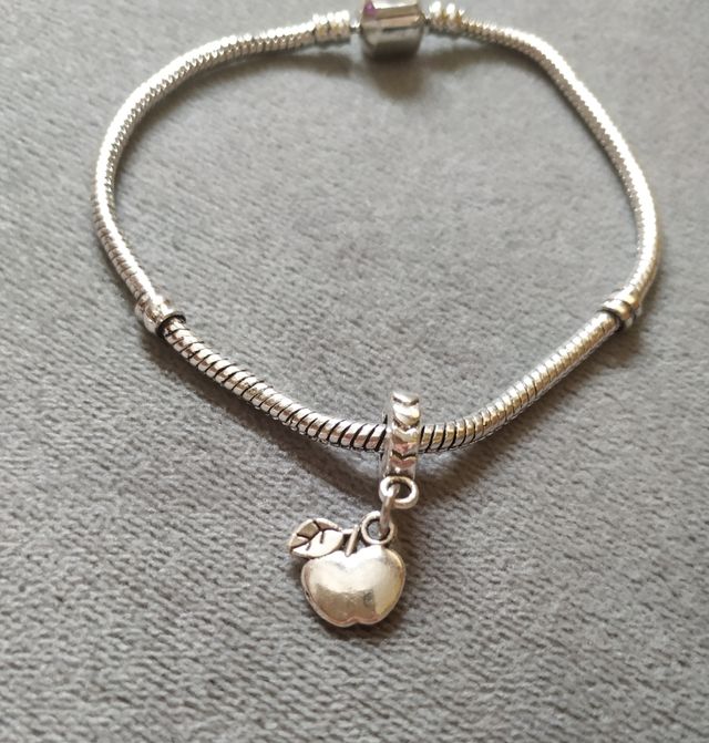 NUEVOS!!! Charms pulseras