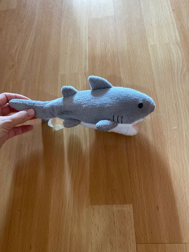 Peluche squalo