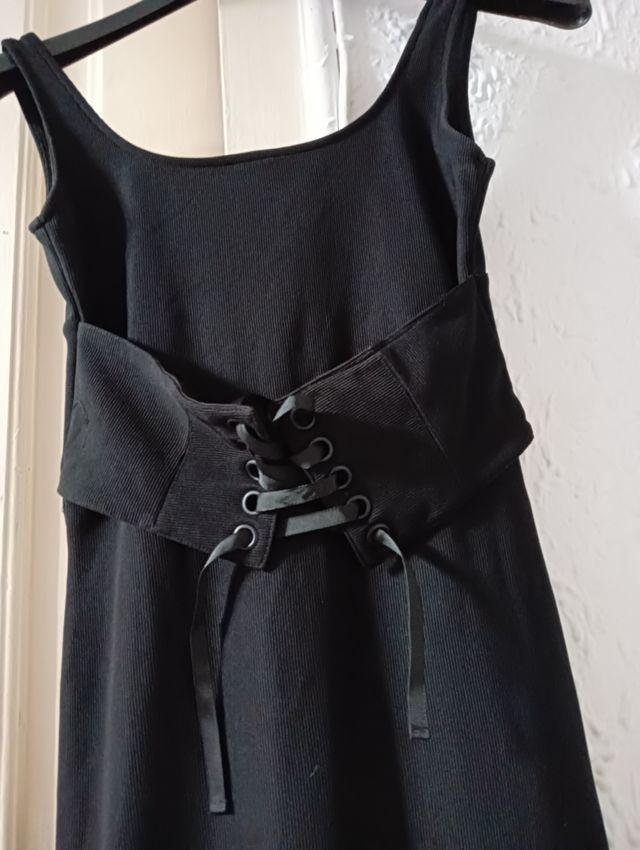 Vestido negro Bershka talla M