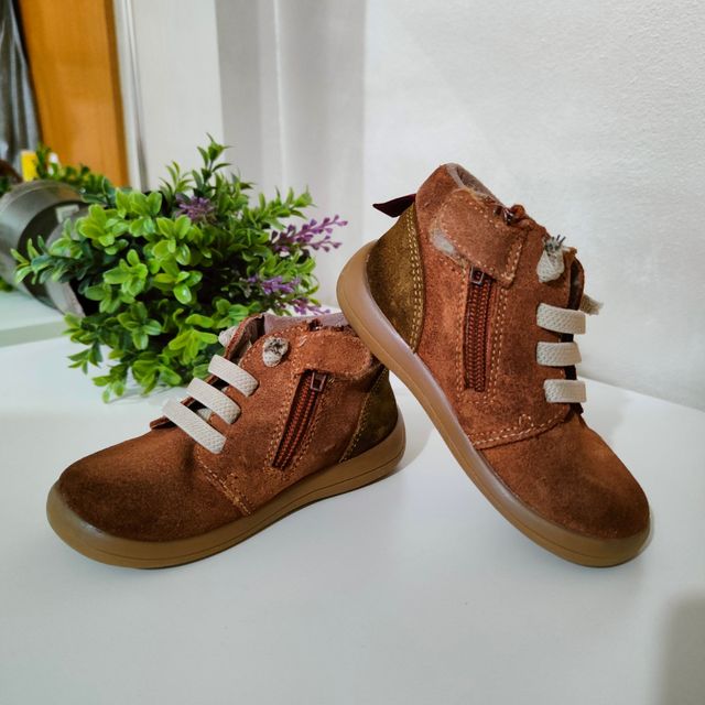 Botin niño piel