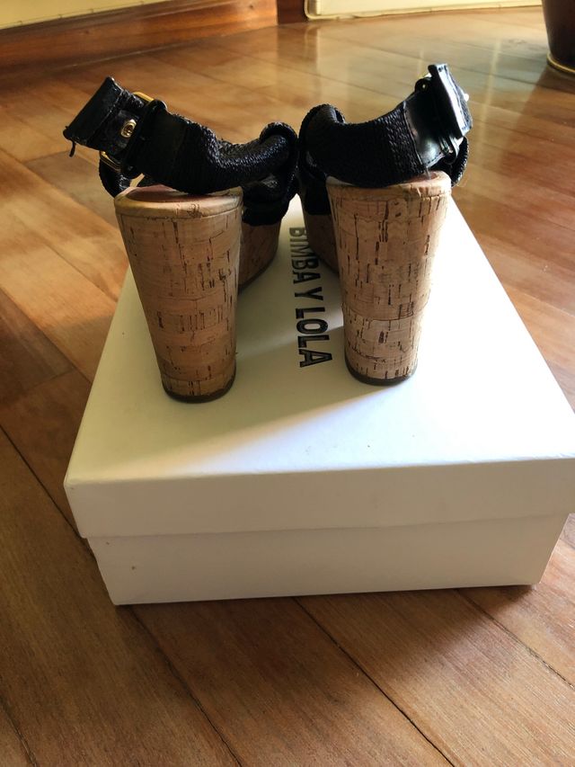 Zapatos Sandalia Cuña Bimba y Lola