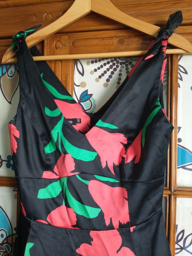 Vestido años 50 Blanco, T. 38, elástico y DIVINO!!