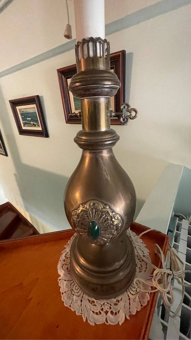 Dos Lámparas antiguas de mesa.