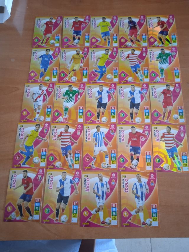 Cartas futbol Idolo adrenalyn