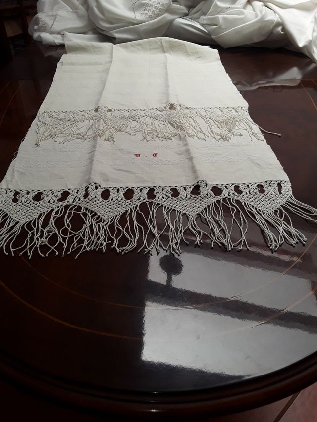 NOVAS TOALHAS DE LINHO VELHAS E FRANJAS
