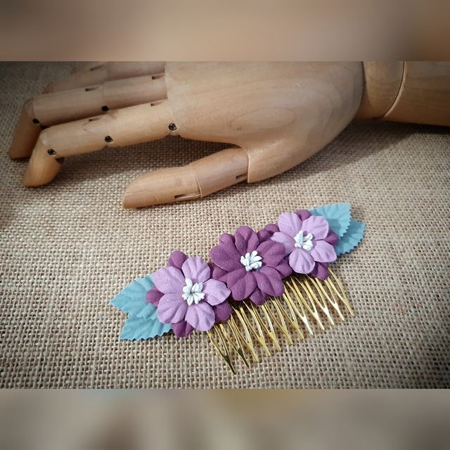 Conjunto peinecillo y pendientes lila y malva