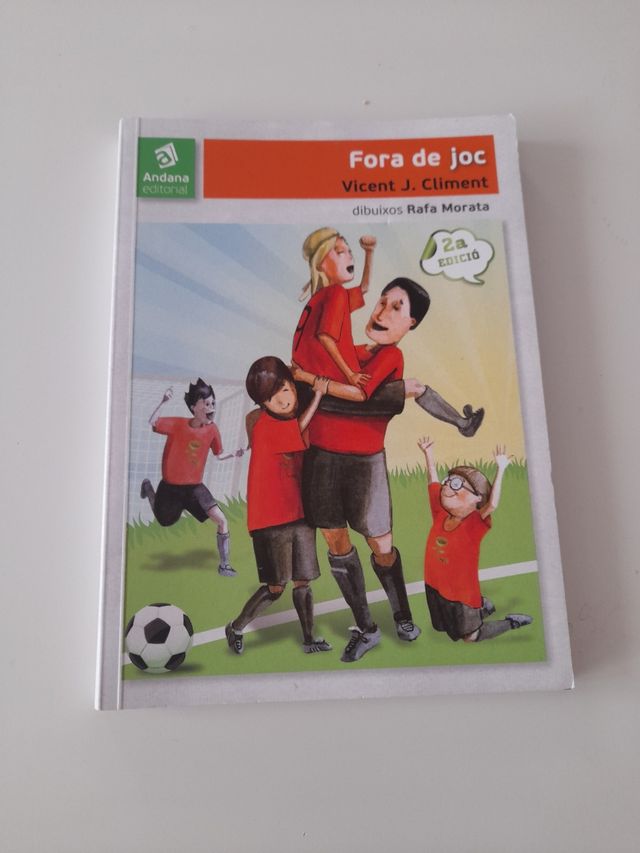 Libro "fora de joc"