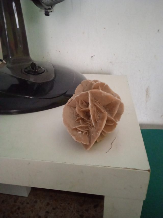 Mineral Rosa del desierto