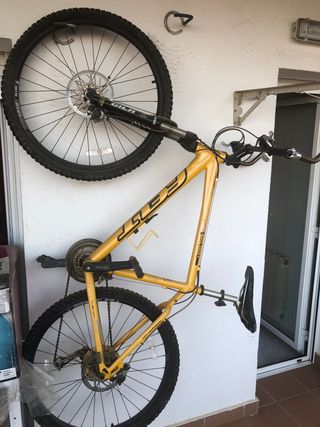 Mountain-bike seconda mano per 65 EUR su Mataró su WALLAPOP
