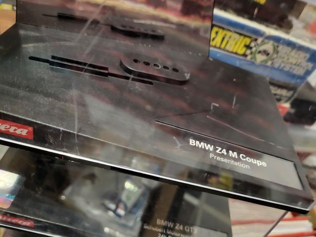 Cajas/ Urnas Carrera