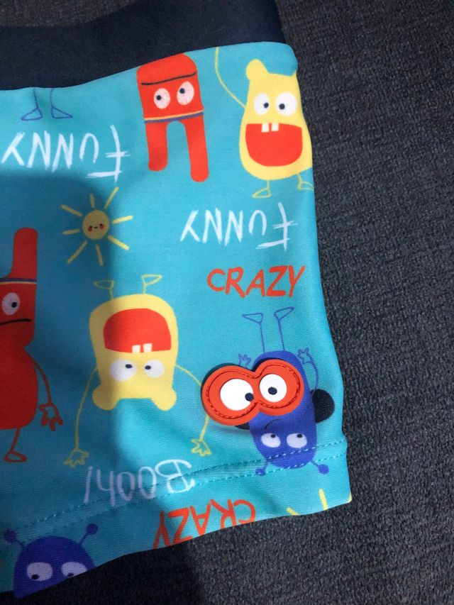 Bañadores bebe talla 3-6