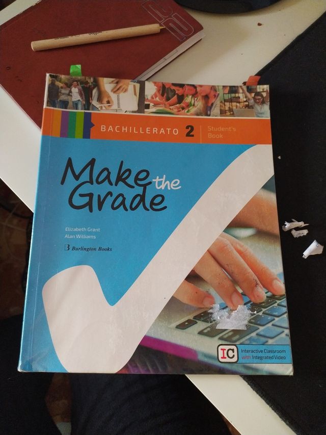 Libro de inglés Make the grade 2° de Bachillerato de segunda mano por