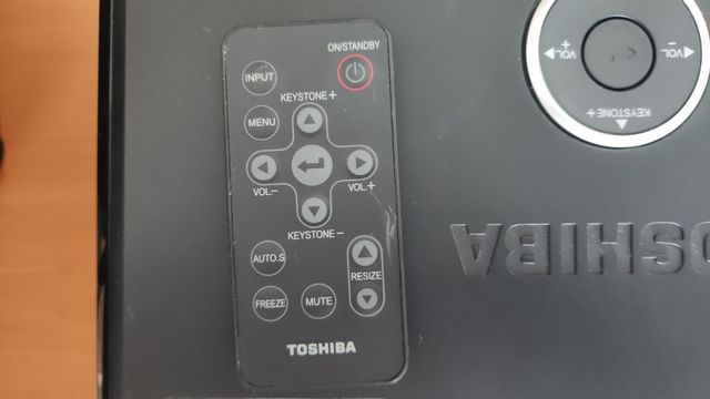 proyector Toshiba