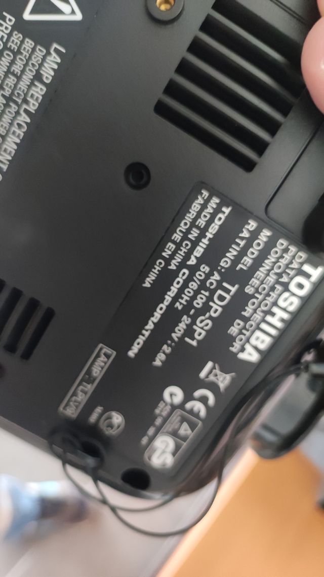 proyector Toshiba