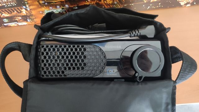 proyector Toshiba