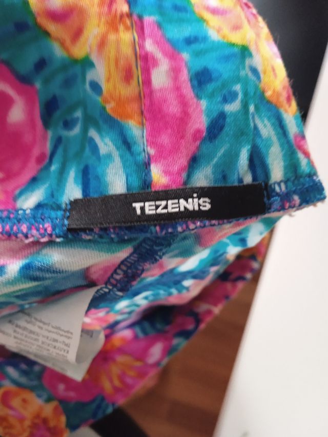 Pantaloncino Tezenis blu con fantasia floreale